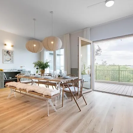 Stunning Park View I 40sqm Terrace L 3bdr L 140sqm アパート
