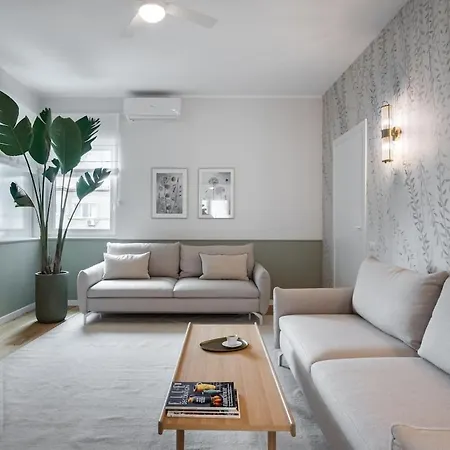 Stunning Park View I 40sqm Terrace L 3bdr L 140sqm