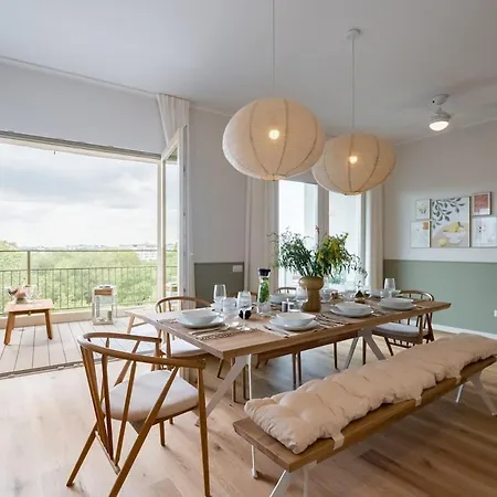 Stunning Park View I 40sqm Terrace L 3bdr L 140sqm *