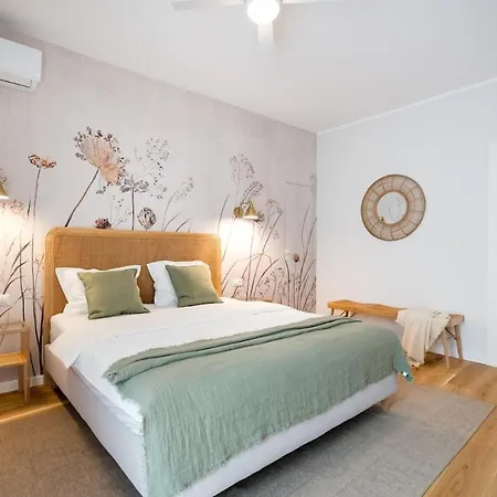 Apartment Stunning Park View I 40sqm Terrace L 3bdr L 140sqm *