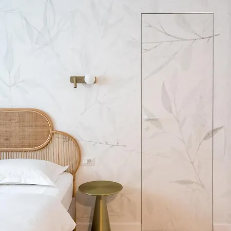 Stunning Park View I 40sqm Terrace L 3bdr L 140sqm * בוקרשט