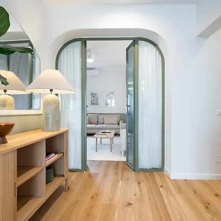 Stunning Park View I 40sqm Terrace L 3bdr L 140sqm *