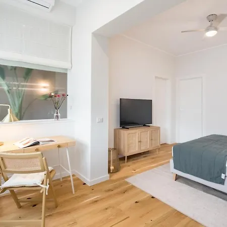 Stunning Park View I 40sqm Terrace L 3bdr L 140sqm 公寓 布加勒斯特