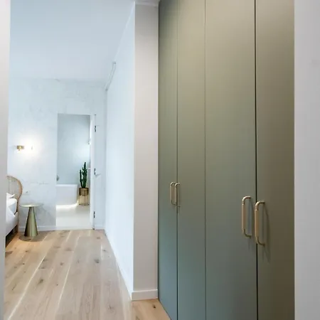 Stunning Park View I 40sqm Terrace L 3bdr L 140sqm アパート ブカレスト