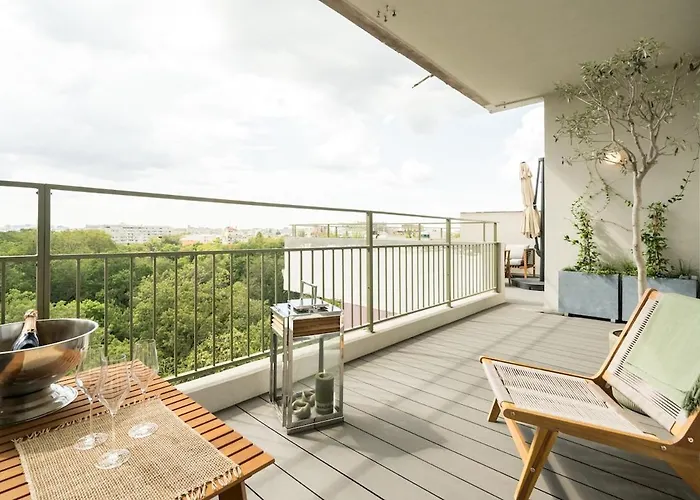 Stunning Park View I 40sqm Terrace L 3bdr L 140sqm Apartmán *