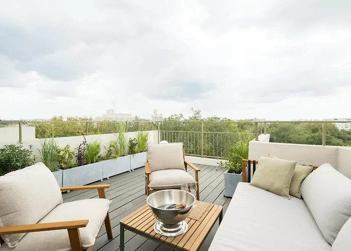 Stunning Park View I 40sqm Terrace L 3bdr L 140sqm Apartman