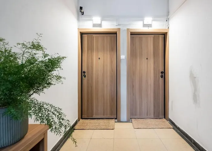 Διαμέρισμα Stunning Park View I 40sqm Terrace L 3bdr L 140sqm