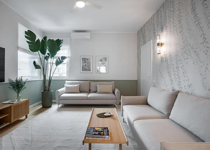 Stunning Park View I 40sqm Terrace L 3bdr L 140sqm