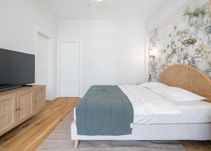 Lejlighed Stunning Park View I 40sqm Terrace L 3bdr L 140sqm Bukarest